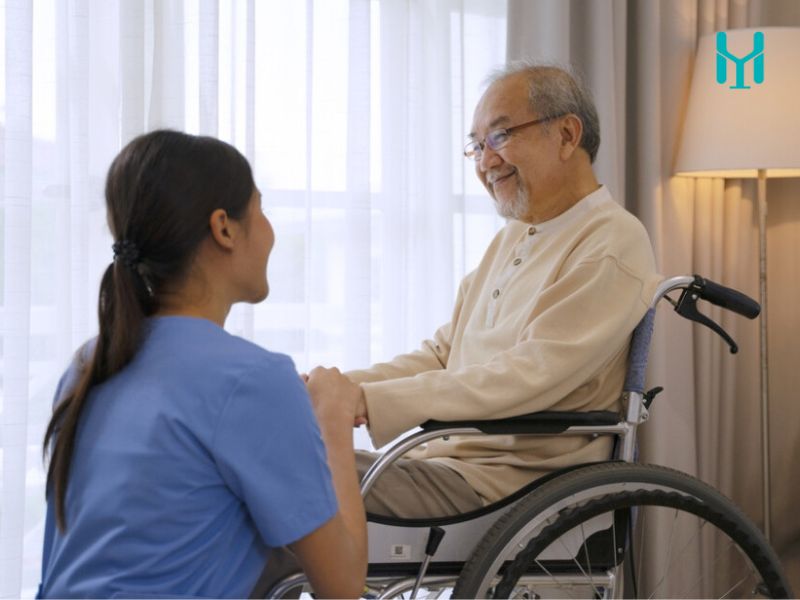 Giữ thái độ bình tĩnh, không tranh cãi với người bệnh